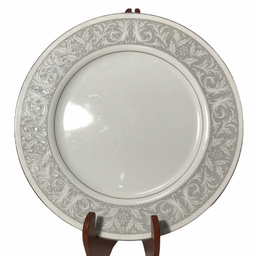 W Dalton Imperial China WHITNEY Dinner Plate